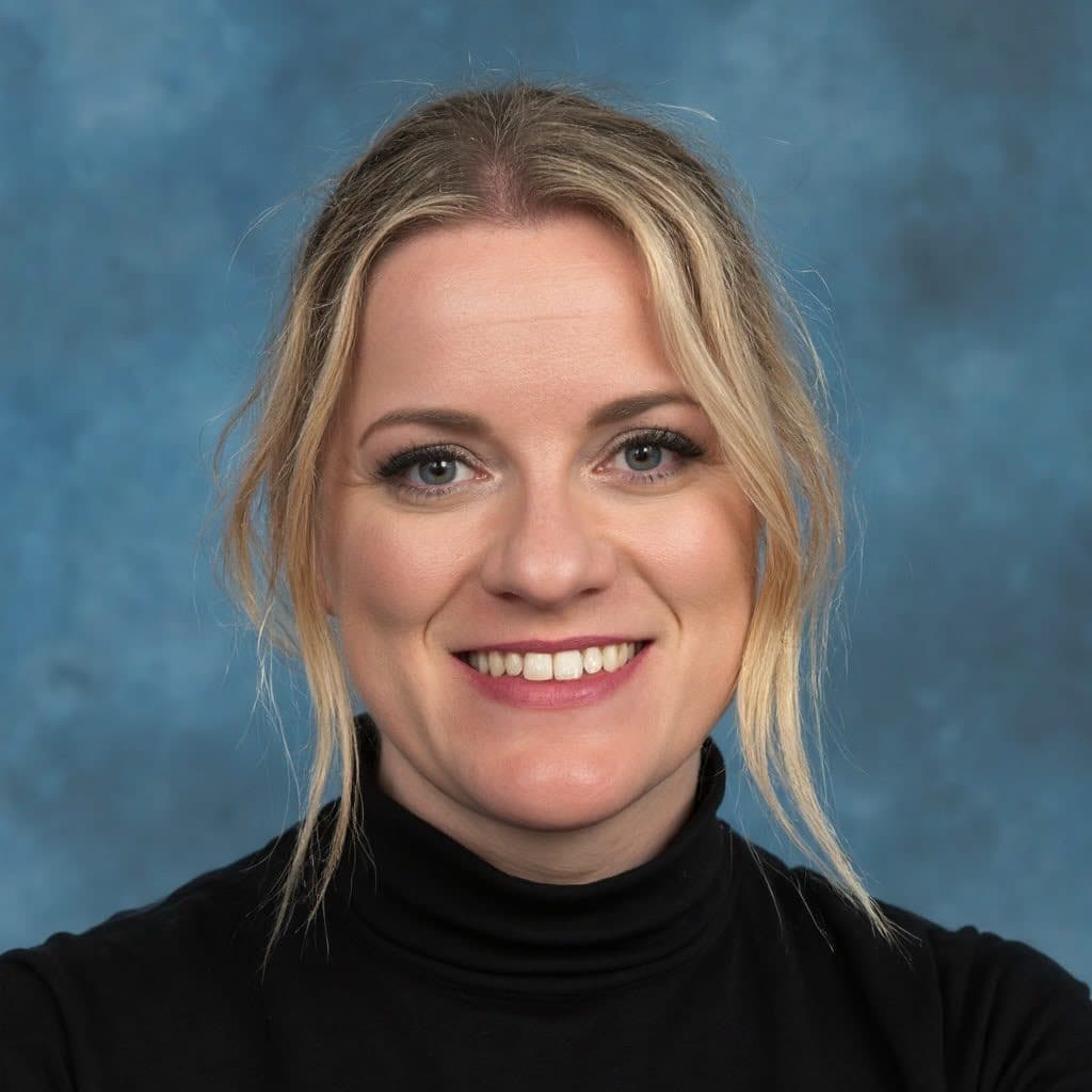 Gina McGirr - Theatre Manager