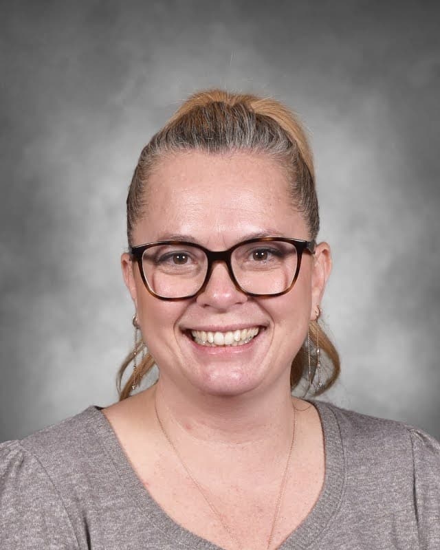 Michelle Robison, 4/5 Grades